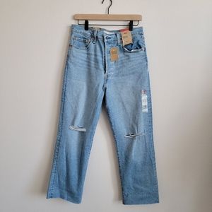 Levi's Ribcage Straight Ankle Jeans